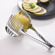 Load image into Gallery viewer, Kitchen Lemon Tomato Slicer Clip Cutting Aid (1/3/5PCS)