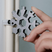 Load image into Gallery viewer, ⛄🎄🎁🎅Christmas idea🥰18-IN-1 SNOW-SHAPED STAINLESS STEEL MULTI-TOOL