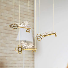 Load image into Gallery viewer, Mixed Set of 30 Large Skeleton Keys with Antique Style Bronze Brass Skeleton Castle Dungeon Pirate Keys for Birthday Party Favors, Mini Treasure Toy Gifts, Medieval Middle Ages Theme