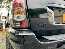 Load image into Gallery viewer, Jeep Skull Emblem Badge