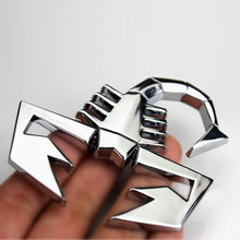 Load image into Gallery viewer, 2pcs Scorpion Metallic Emblem Fender Badge