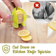 Load image into Gallery viewer, Kitchen Lemon Tomato Slicer Clip Cutting Aid (1/3/5PCS)